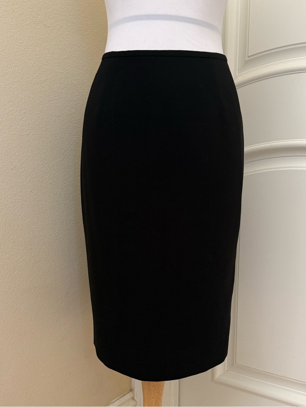 New - Calvin Klein black skirt